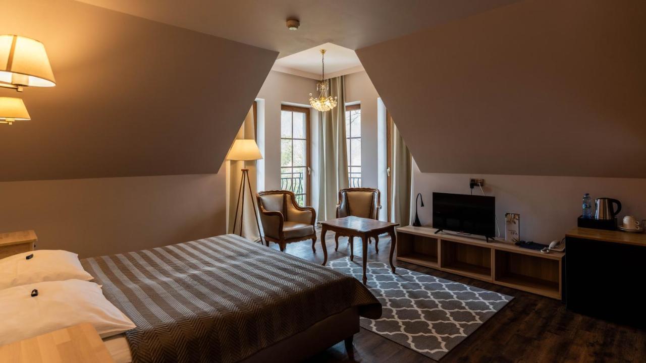 Carynska Resort & Spa Лутовиска Екстериор снимка