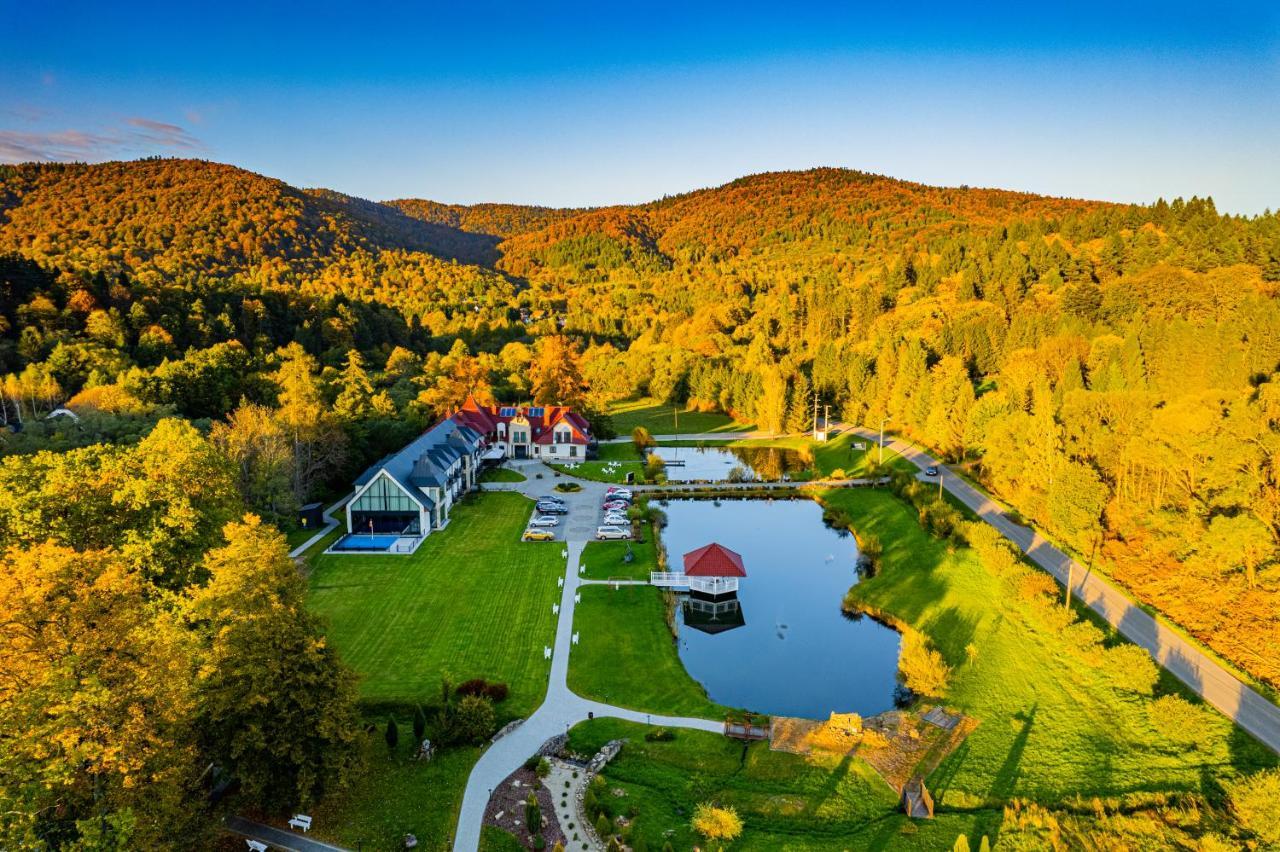Carynska Resort & Spa Лутовиска Екстериор снимка