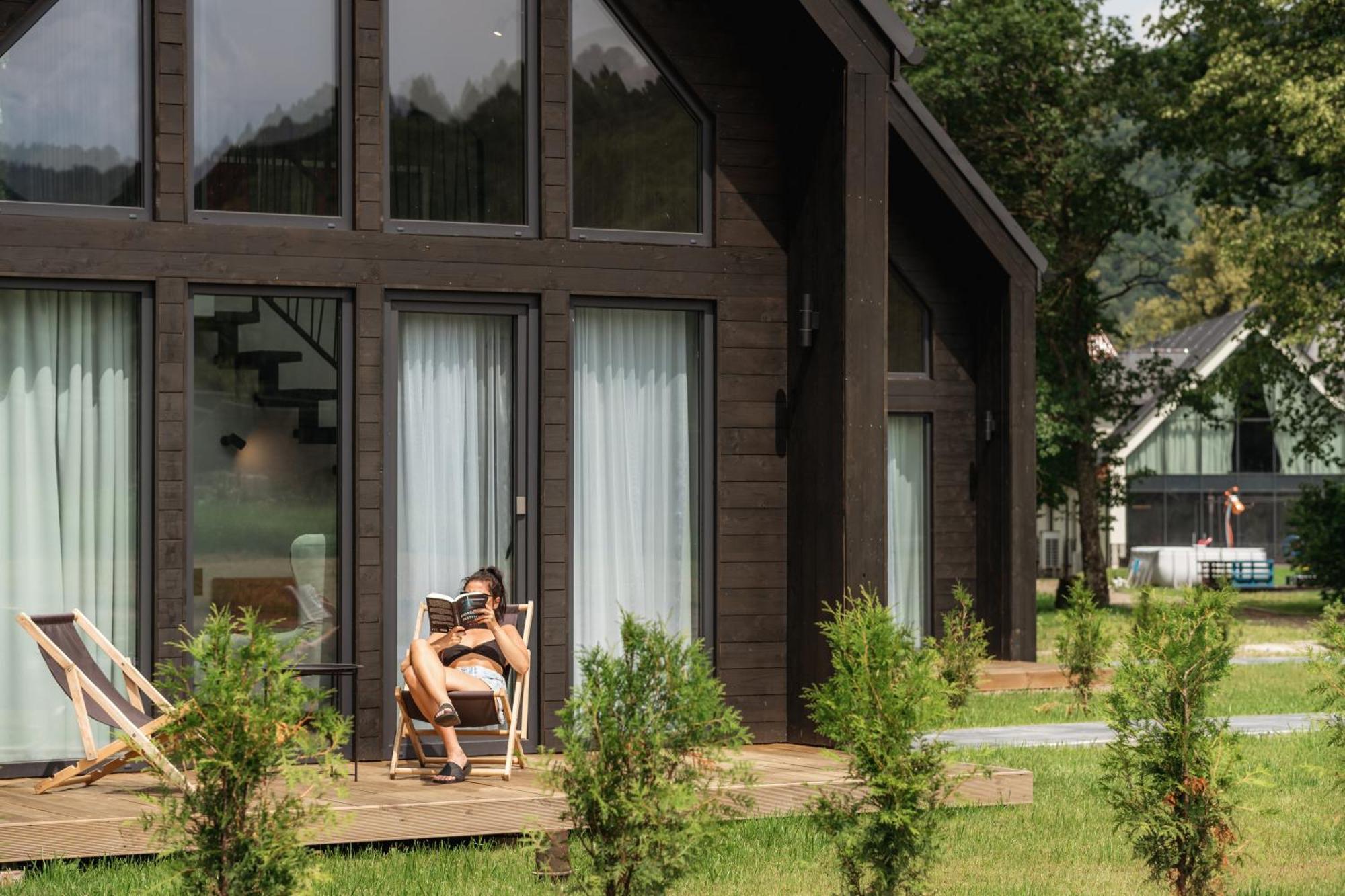 Carynska Resort & Spa Лутовиска Екстериор снимка