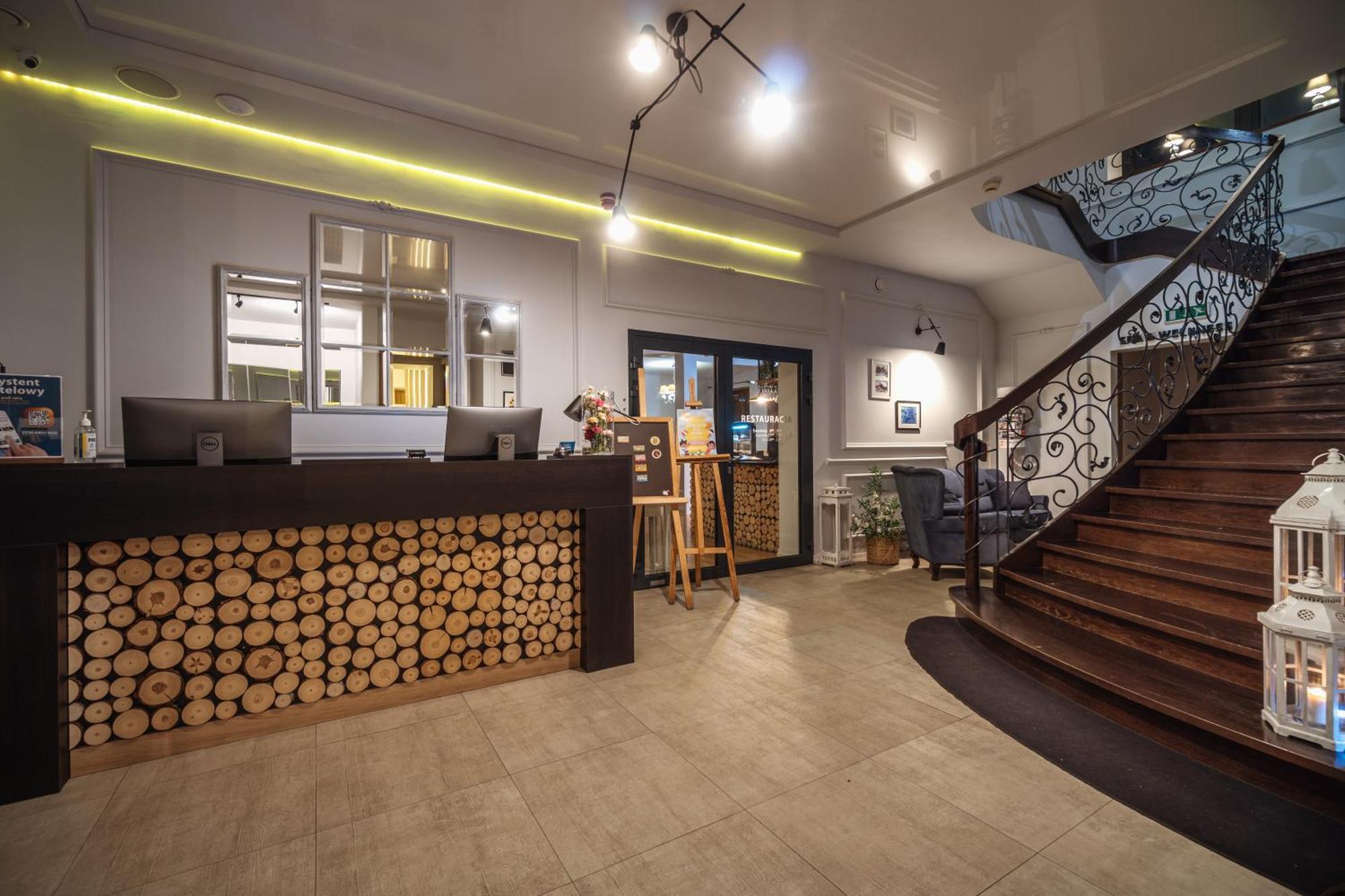 Carynska Resort & Spa Лутовиска Екстериор снимка