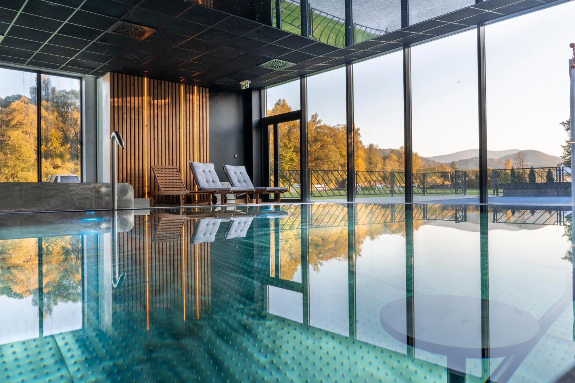 Carynska Resort & Spa Лутовиска Екстериор снимка