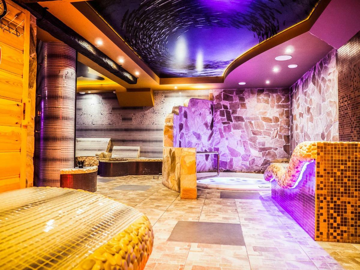 Carynska Resort & Spa Лутовиска Екстериор снимка